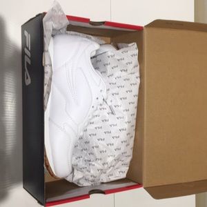 FILA Classico 18 White/Gum